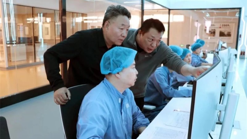 线上最火买球站_买球(中国)
调研组一行赴甘肃传祁甘味乳业开展实地调研
